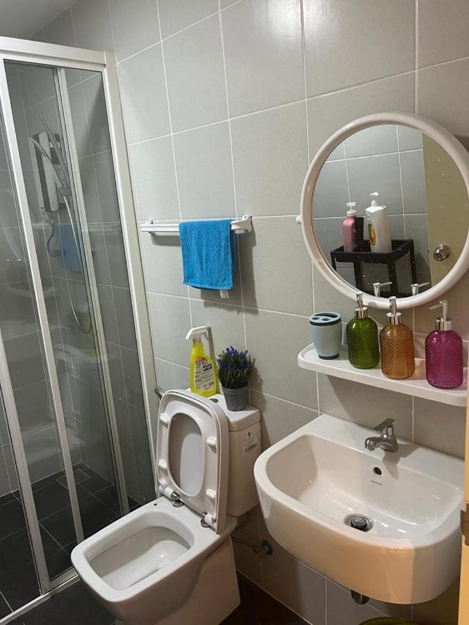One Hakim Residence, Cerrado Southville City Kampong Tangkas Extérieur photo